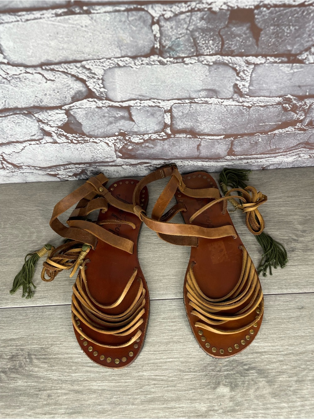 Free People Willow Boho Lace Up Brown Leather Gladiator Sandals Women Sz 9.5M US